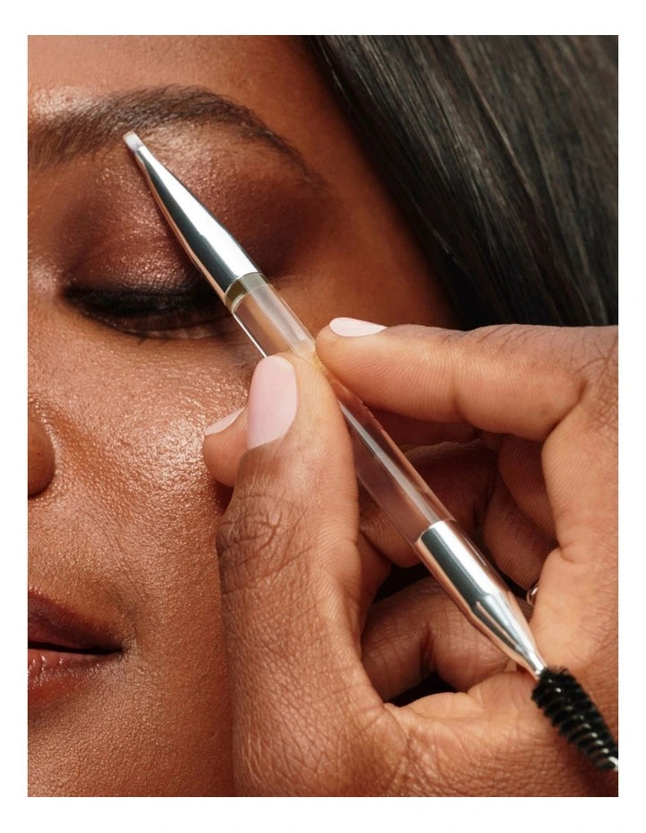 Fill In The Banks Brow Powder Pomade