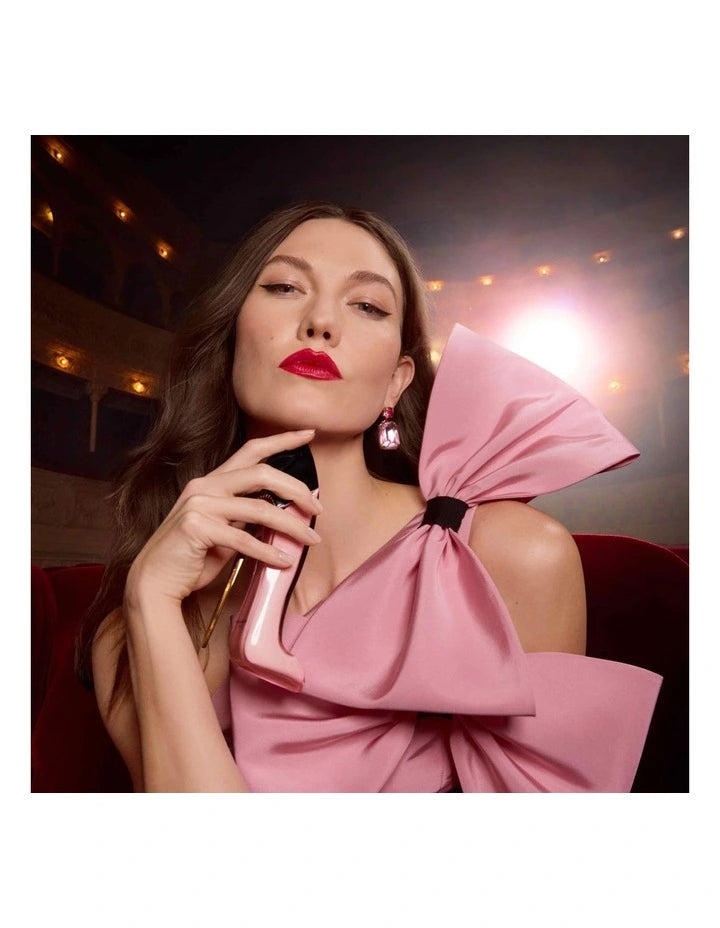 Good Girl Blush Xmas 25