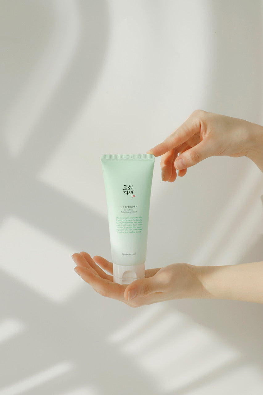 Green Plum Refreshing Cleanser 100ml